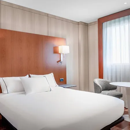Ac By Marriott Отель 4*